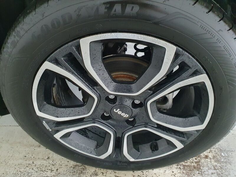 More views of Jeep Avenger