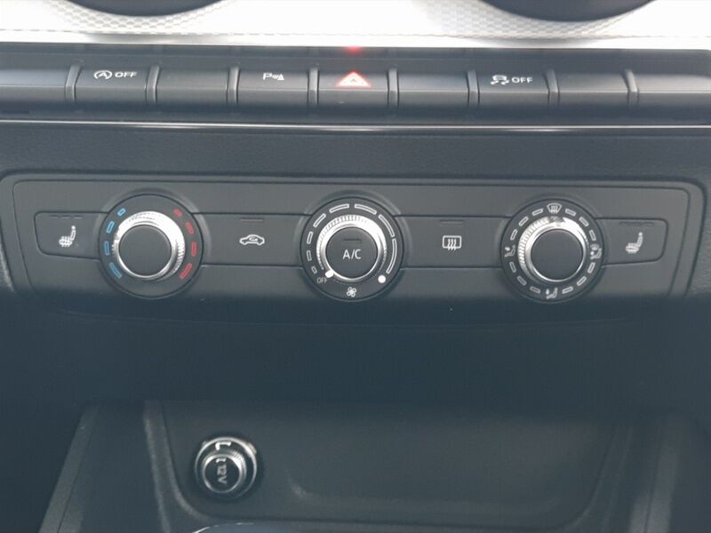 More views of Audi Q2