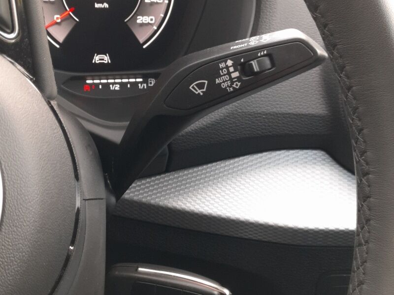 More views of Audi Q2