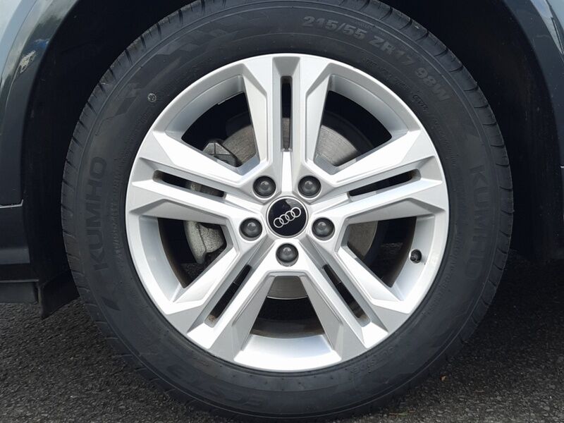 More views of Audi Q2