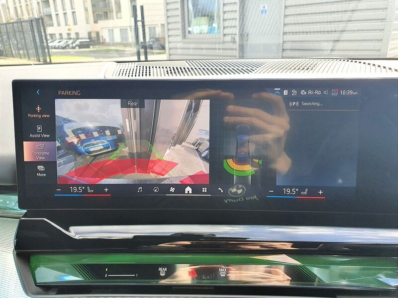 More views of BMW i5