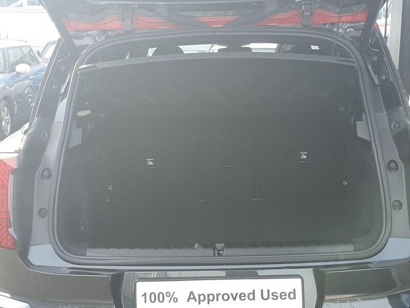 More views of Mini Countryman