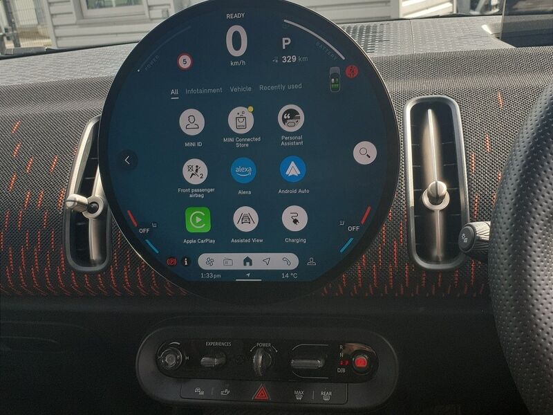 More views of Mini Countryman