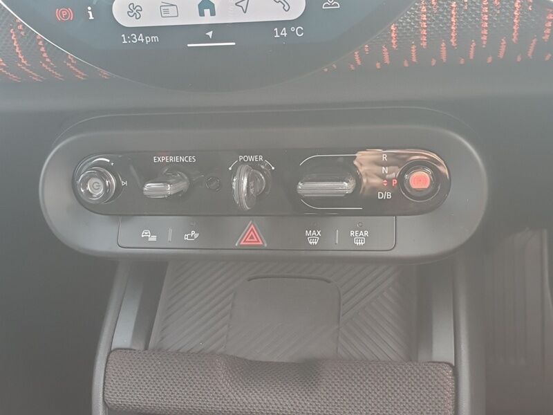 More views of Mini Countryman