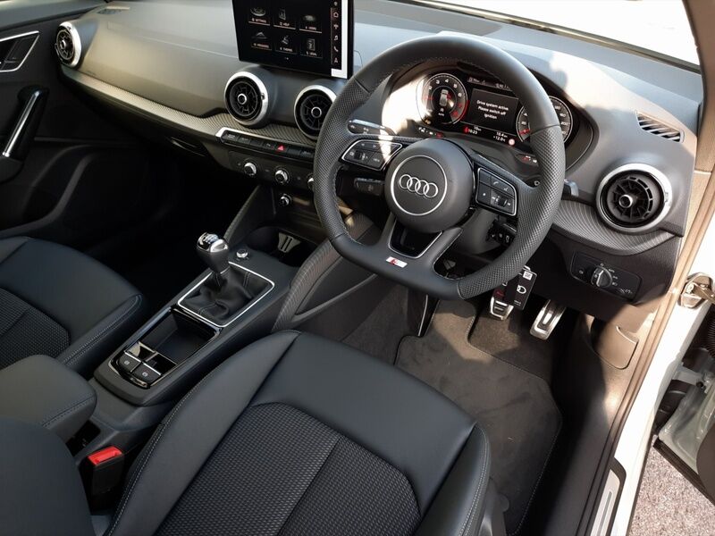 More views of Audi Q2