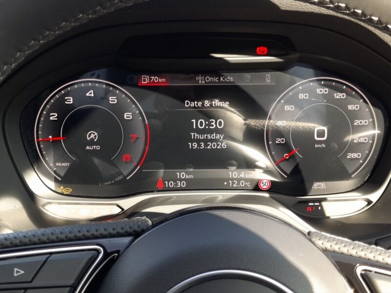 More views of Audi Q2