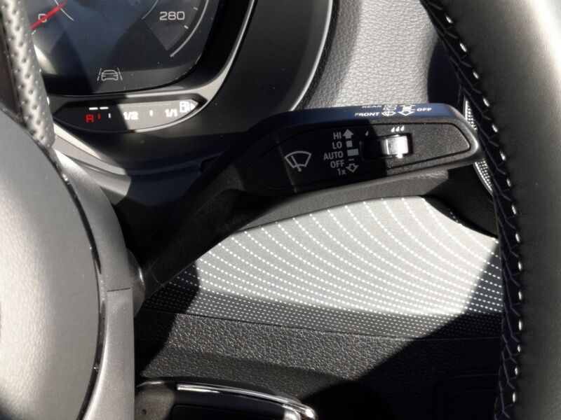 More views of Audi Q2