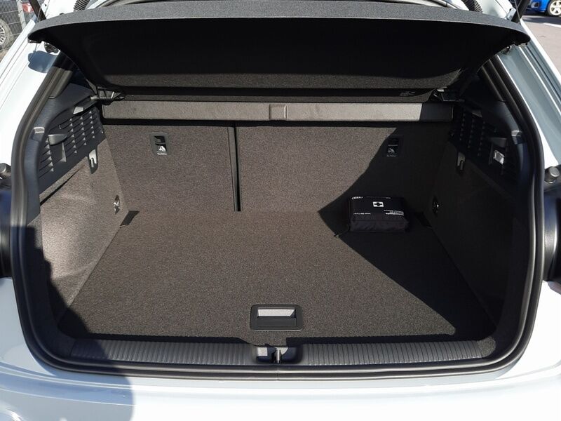 More views of Audi Q2