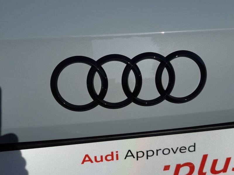 More views of Audi Q2