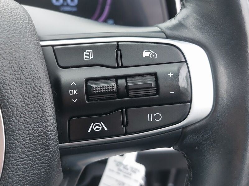 More views of Kia Sportage