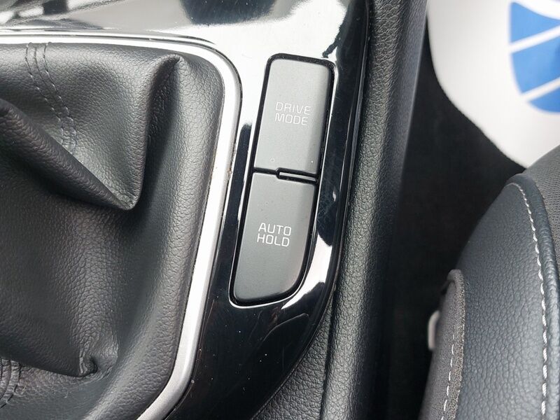 More views of Kia Sportage
