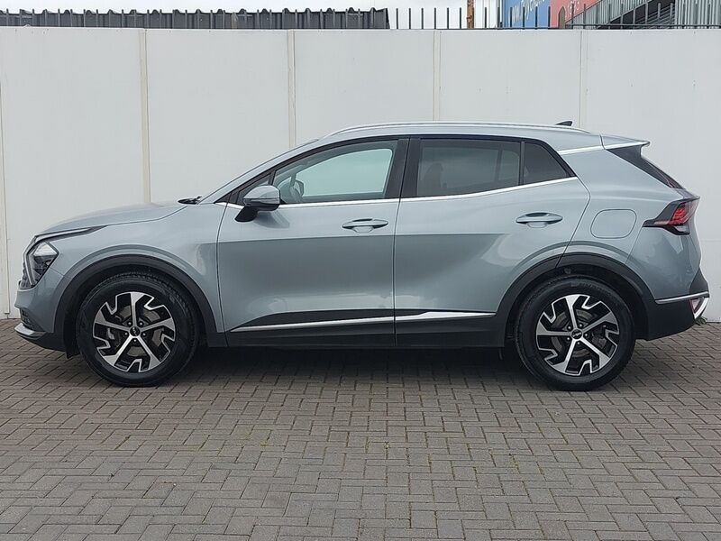 More views of Kia Sportage