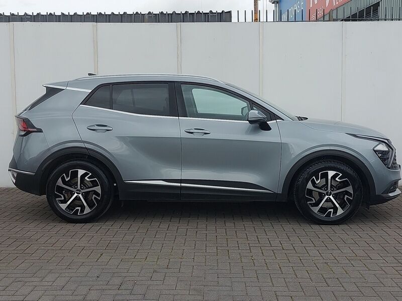 More views of Kia Sportage