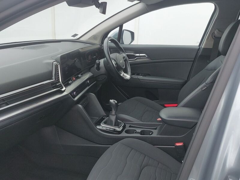 More views of Kia Sportage
