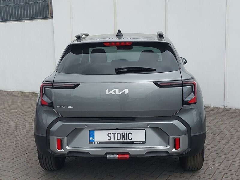 More views of Kia Stonic