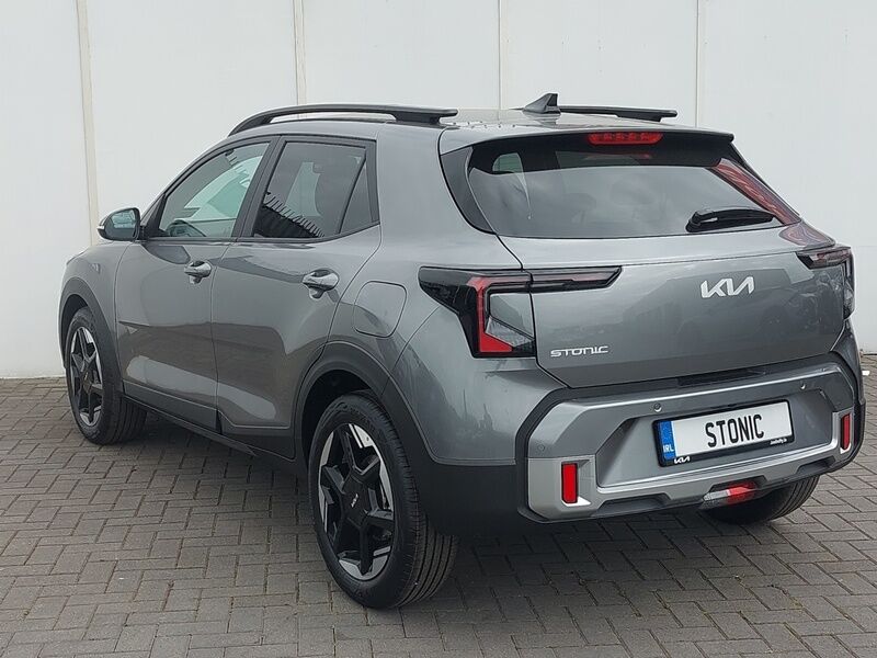 More views of Kia Stonic