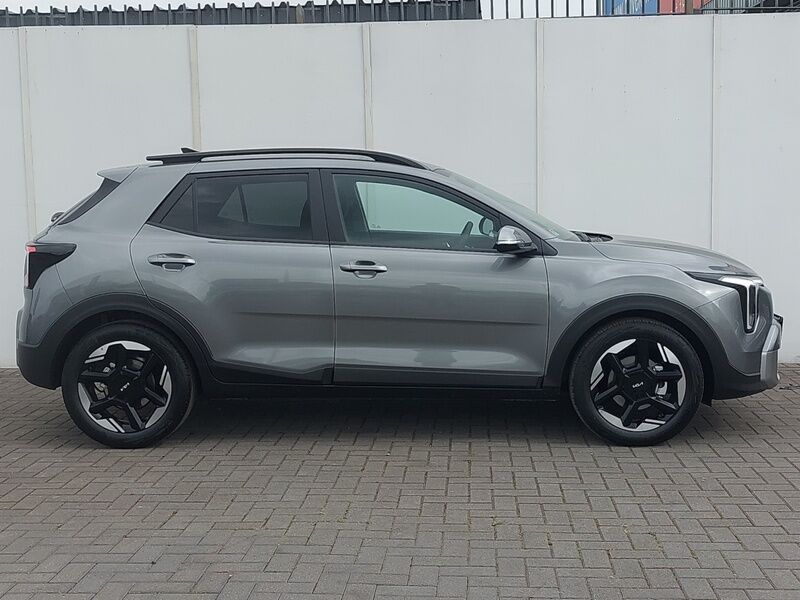 More views of Kia Stonic
