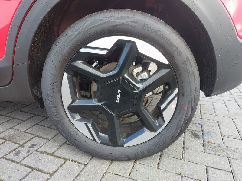 More views of Kia Stonic