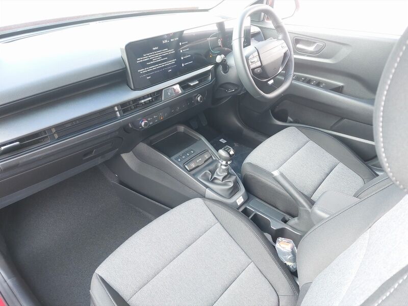 More views of Kia Stonic