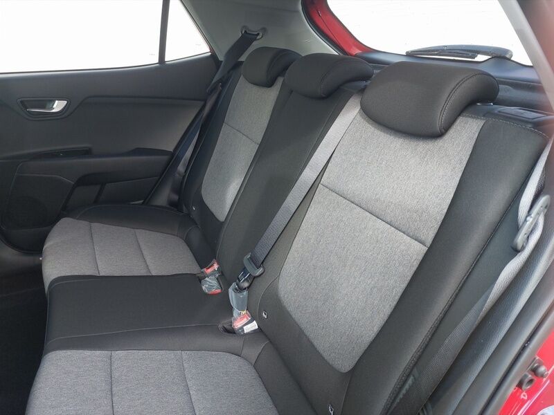 More views of Kia Stonic