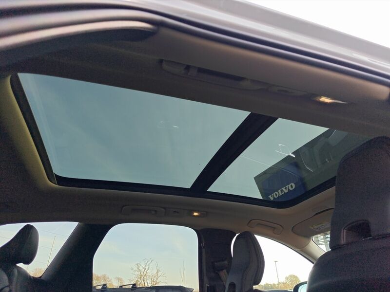 More views of Volvo XC60