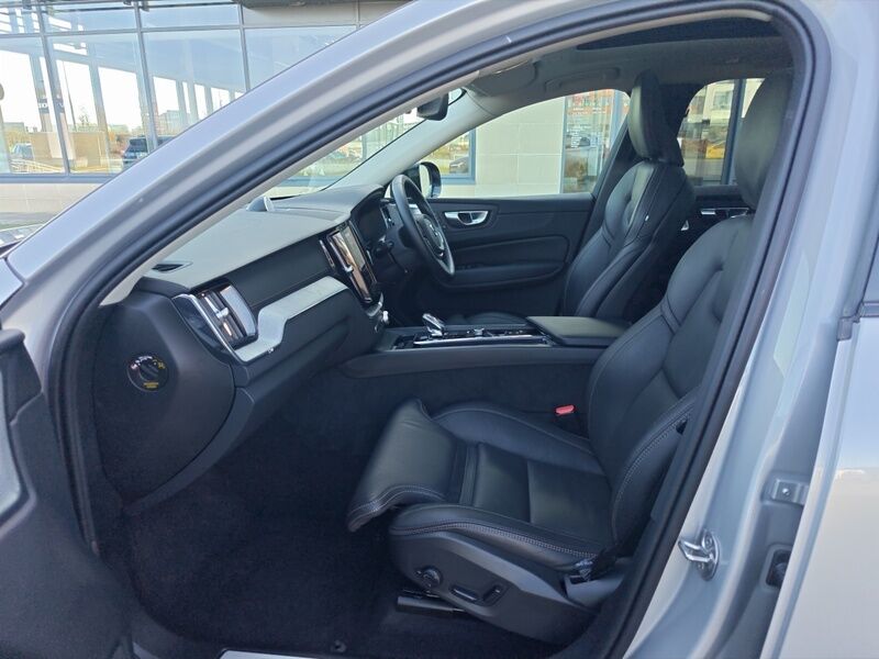 More views of Volvo XC60