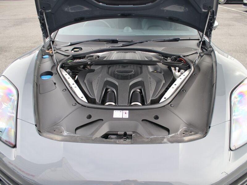 More views of Porsche Panamera