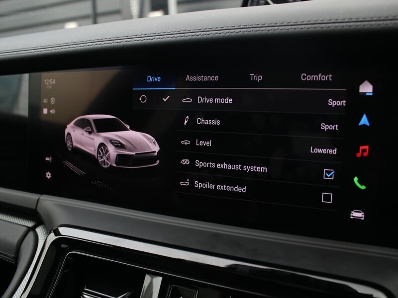 More views of Porsche Panamera