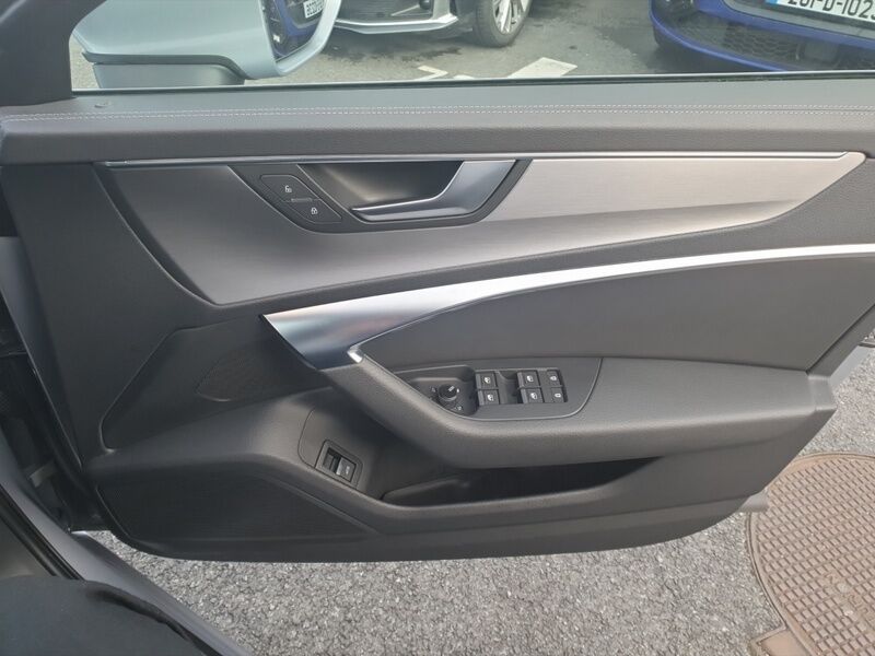 More views of Audi A6