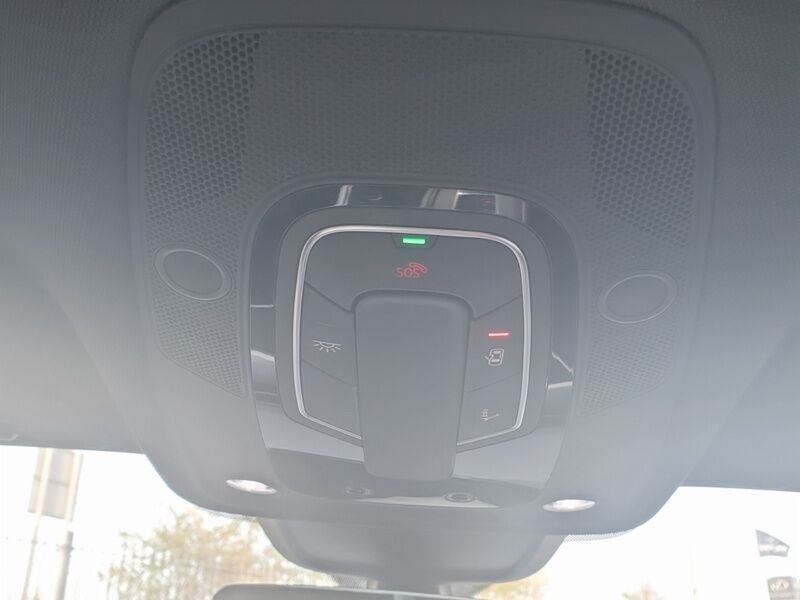 More views of Audi A6