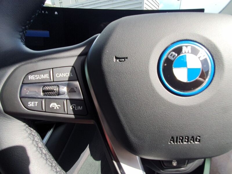 More views of BMW i4