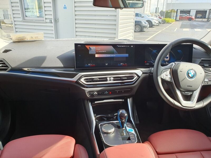 More views of BMW i4