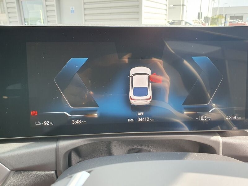 More views of BMW i4