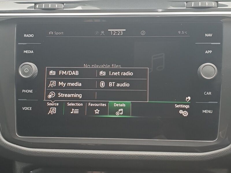 More views of Volkswagen Tiguan