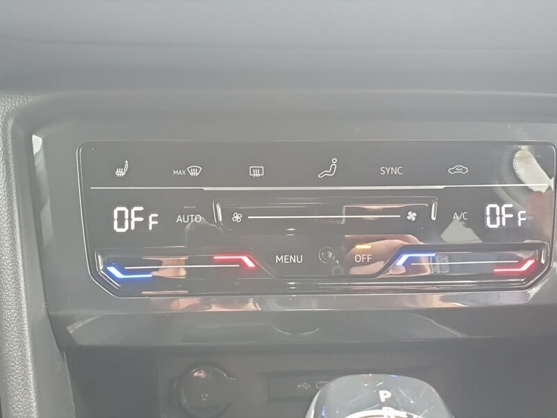 More views of Volkswagen Tiguan