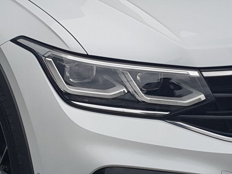 More views of Volkswagen Tiguan