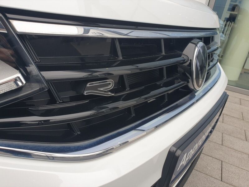 More views of Volkswagen Tiguan