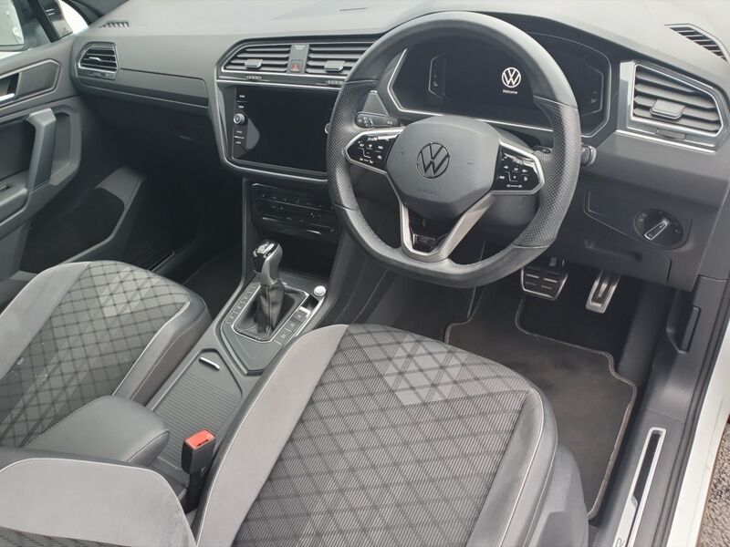 More views of Volkswagen Tiguan