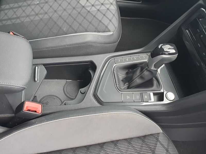 More views of Volkswagen Tiguan