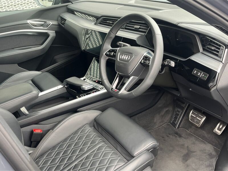 More views of Audi Q8 e-tron