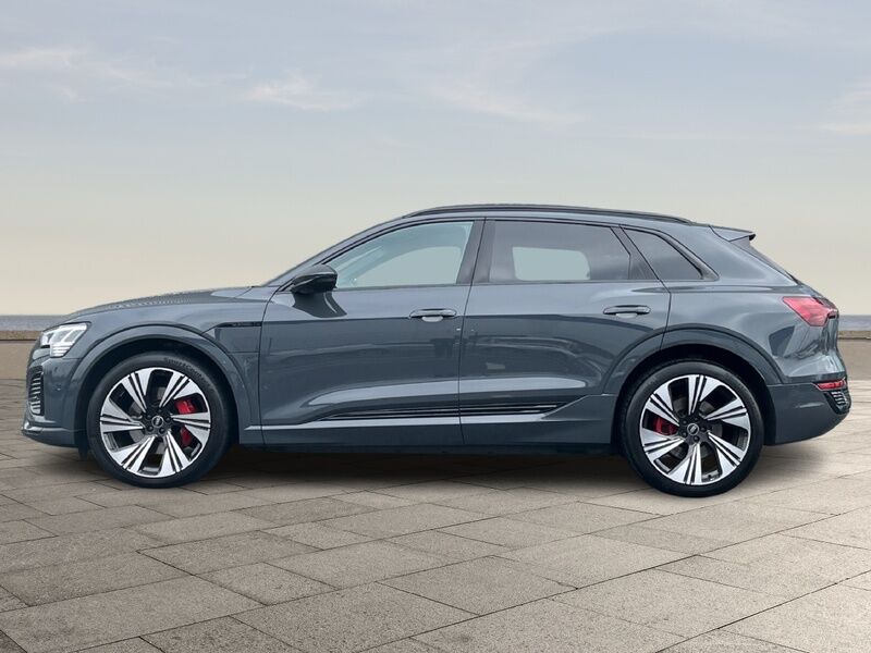 More views of Audi Q8 e-tron