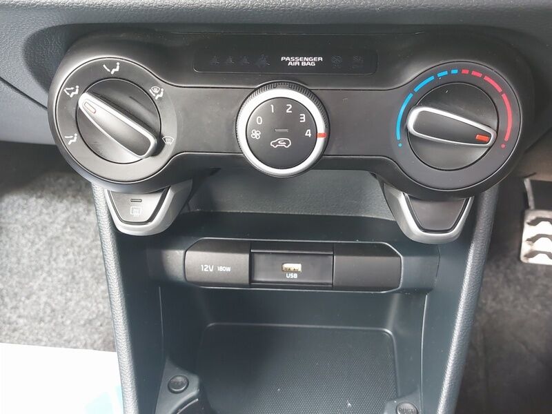 More views of Kia Picanto