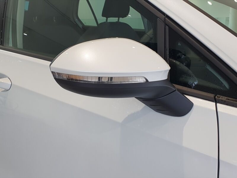 More views of Volkswagen Golf