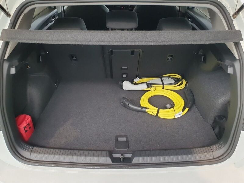 More views of Volkswagen Golf