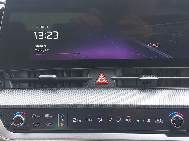 More views of Kia Sportage