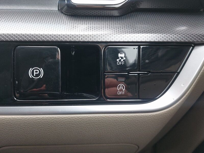 More views of Kia Sportage