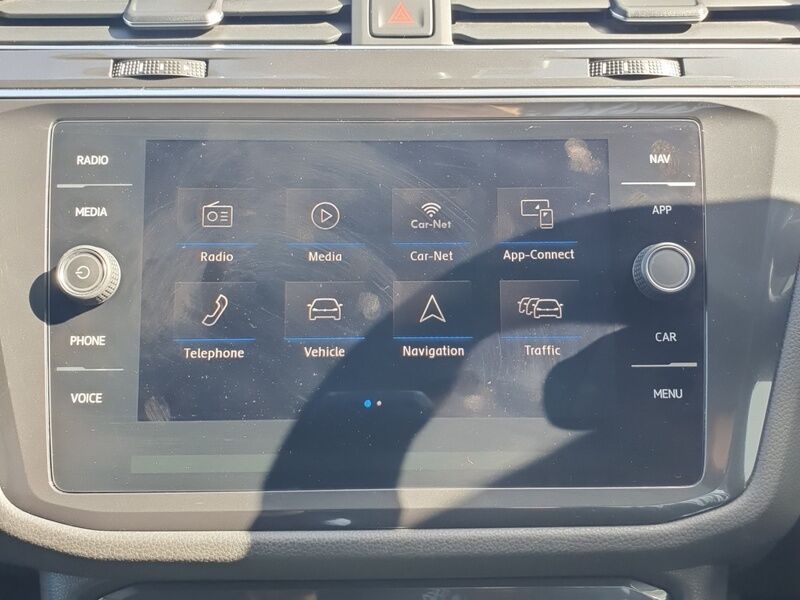 More views of Volkswagen Tiguan Allspace