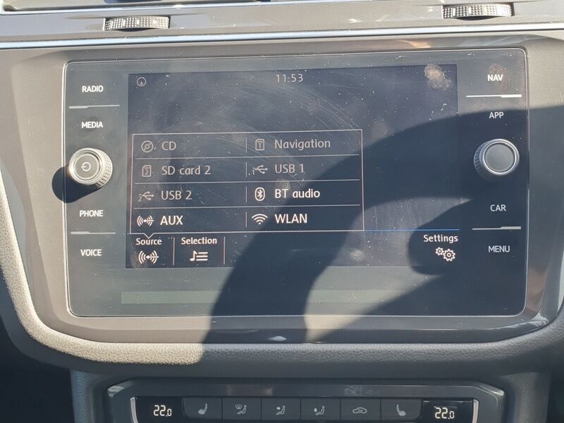 More views of Volkswagen Tiguan Allspace