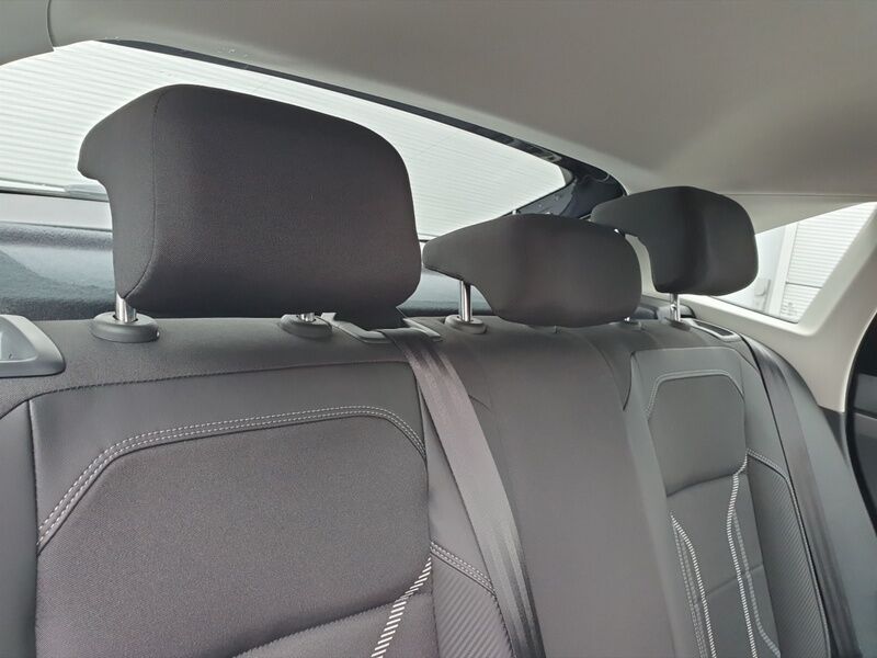 More views of Volkswagen Taigo