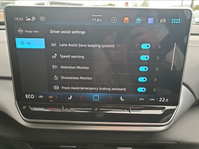 More views of Volkswagen ID.4